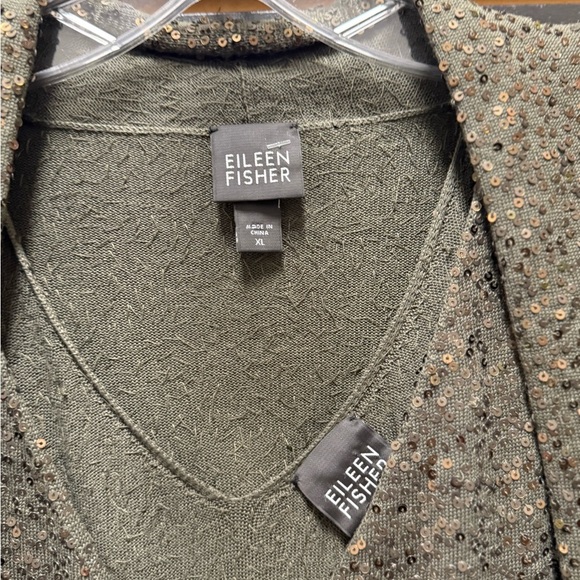 Green Sequin Cardigan and Top Set - Picture 3 of 4